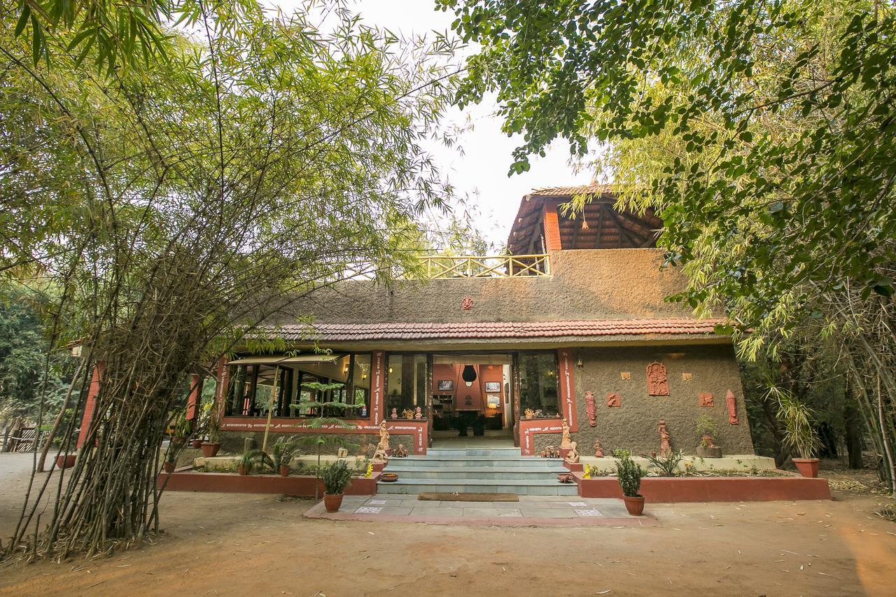 Bandhavgarh Jungle Lodge Tāla Exterior foto
